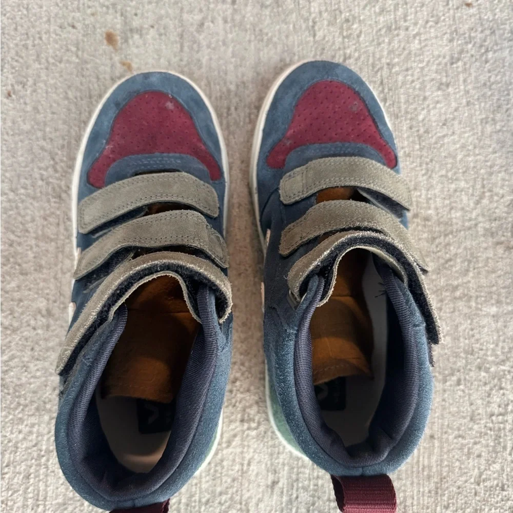 Veja Kids Sneakers - Blue, Green, Burgundy Size 4